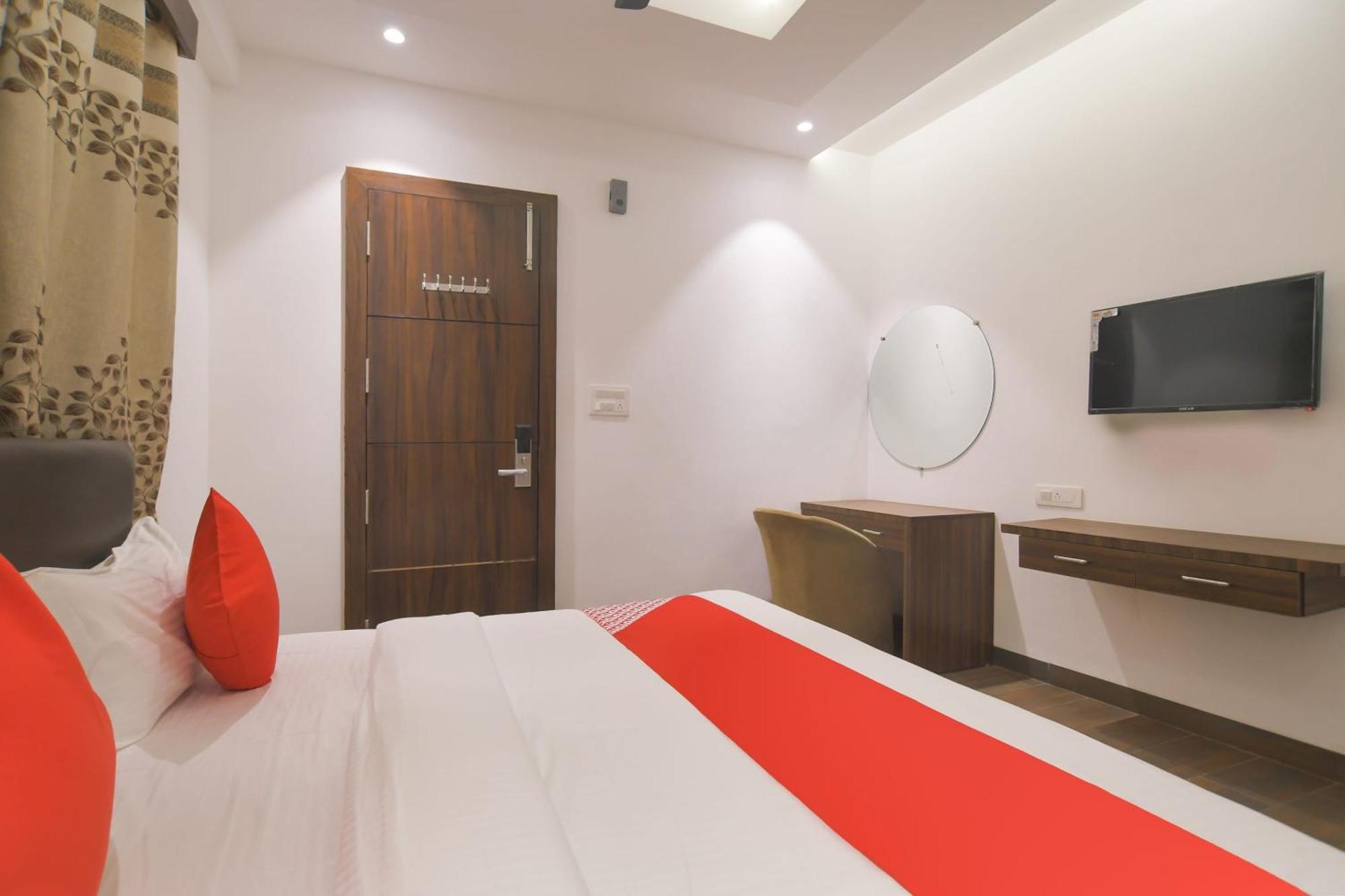 Hotel O Rudraksh Indore Exterior photo